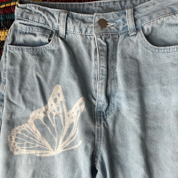 Women’s Butterfly Jeans Size Small - Picture 5 of 10